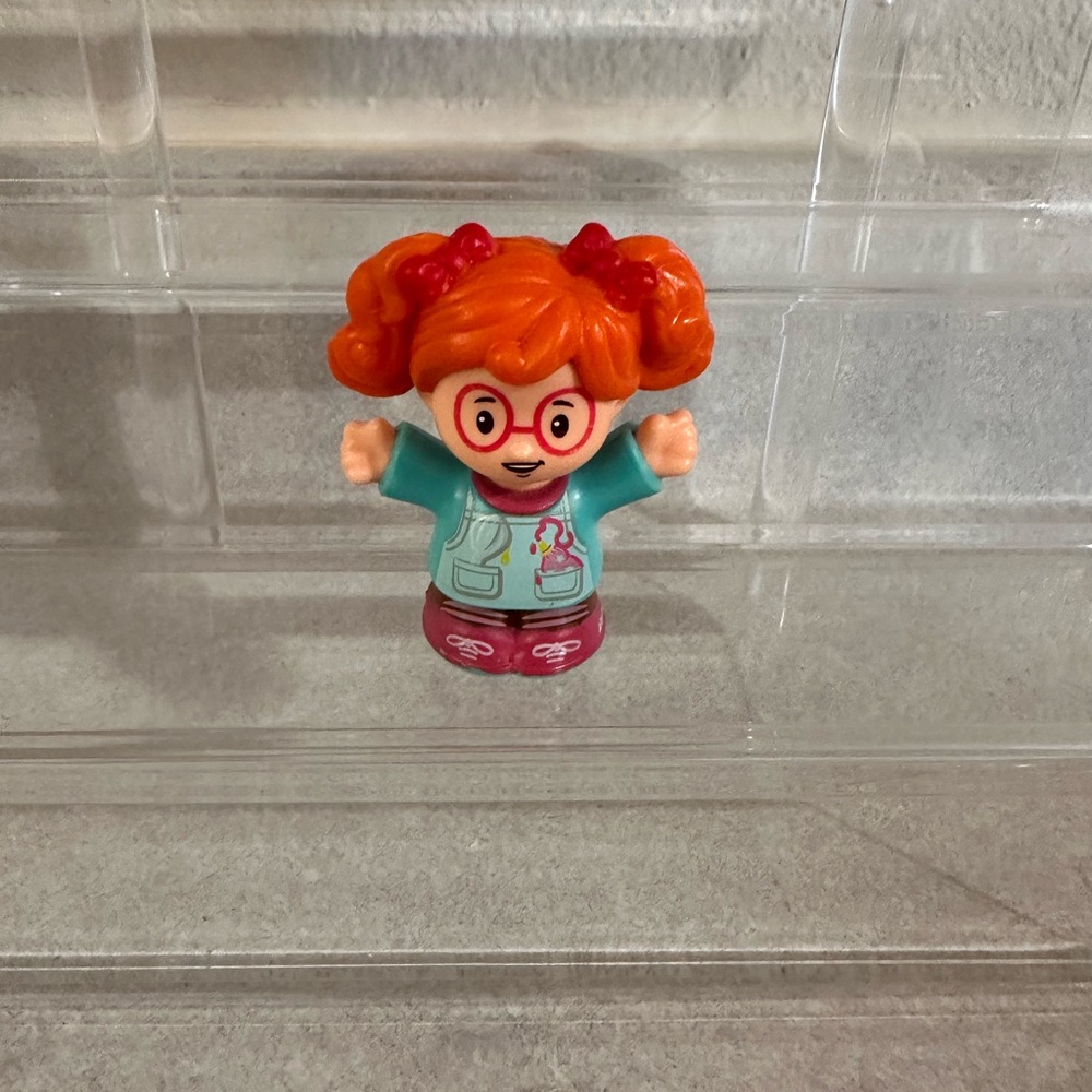 2016 Little People Baker Sophie